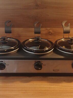 Betty Crocker BC - 2510c Slow Cooker pots